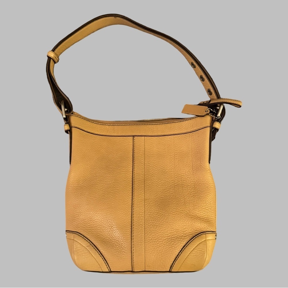 COACH Y2K Tan Pebbled Leather Convertible Shoulder Bag